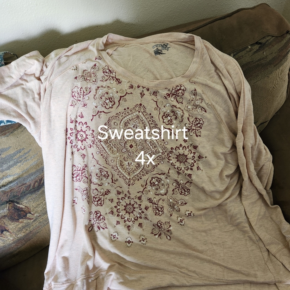 Styled sweatshirt